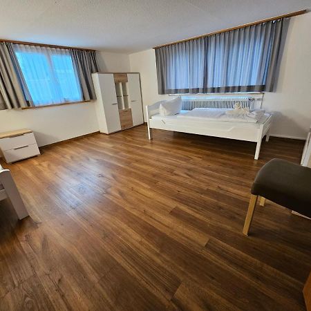 B76, Lauterach, Vorarlberg Apartments Esterno foto