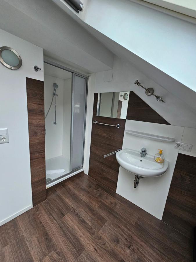 B76, Lauterach, Vorarlberg Apartments Esterno foto