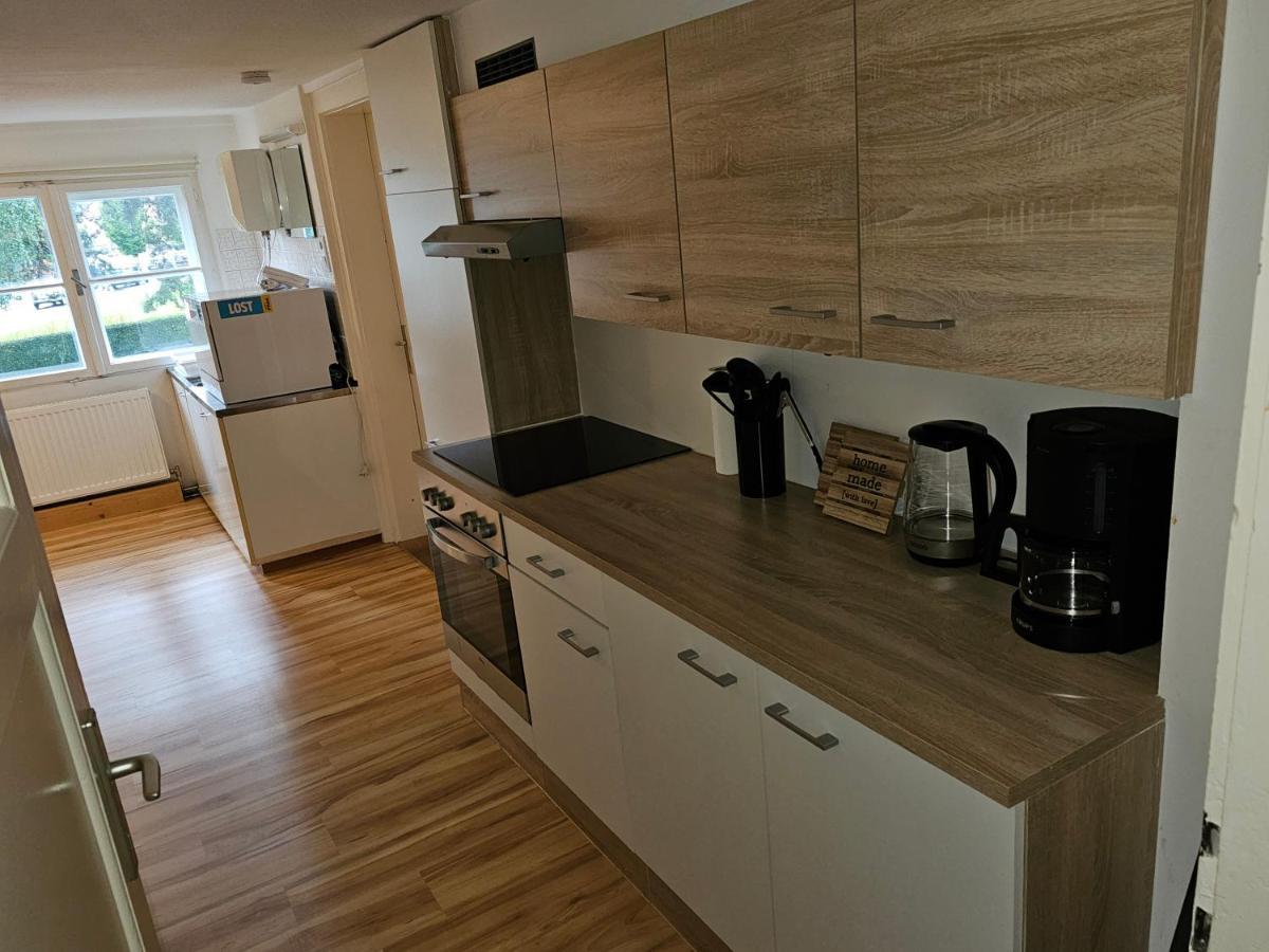B76, Lauterach, Vorarlberg Apartments Esterno foto
