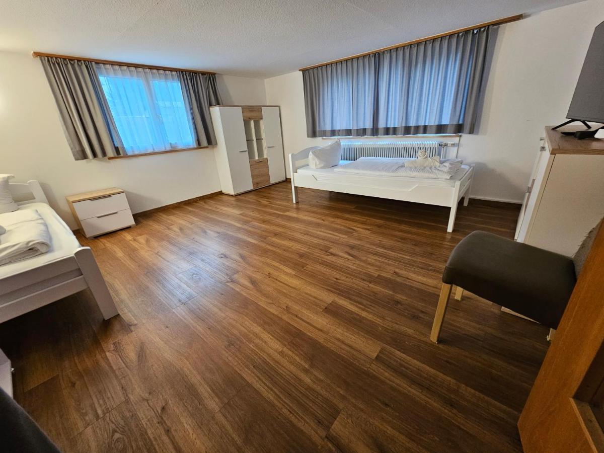 B76, Lauterach, Vorarlberg Apartments Esterno foto